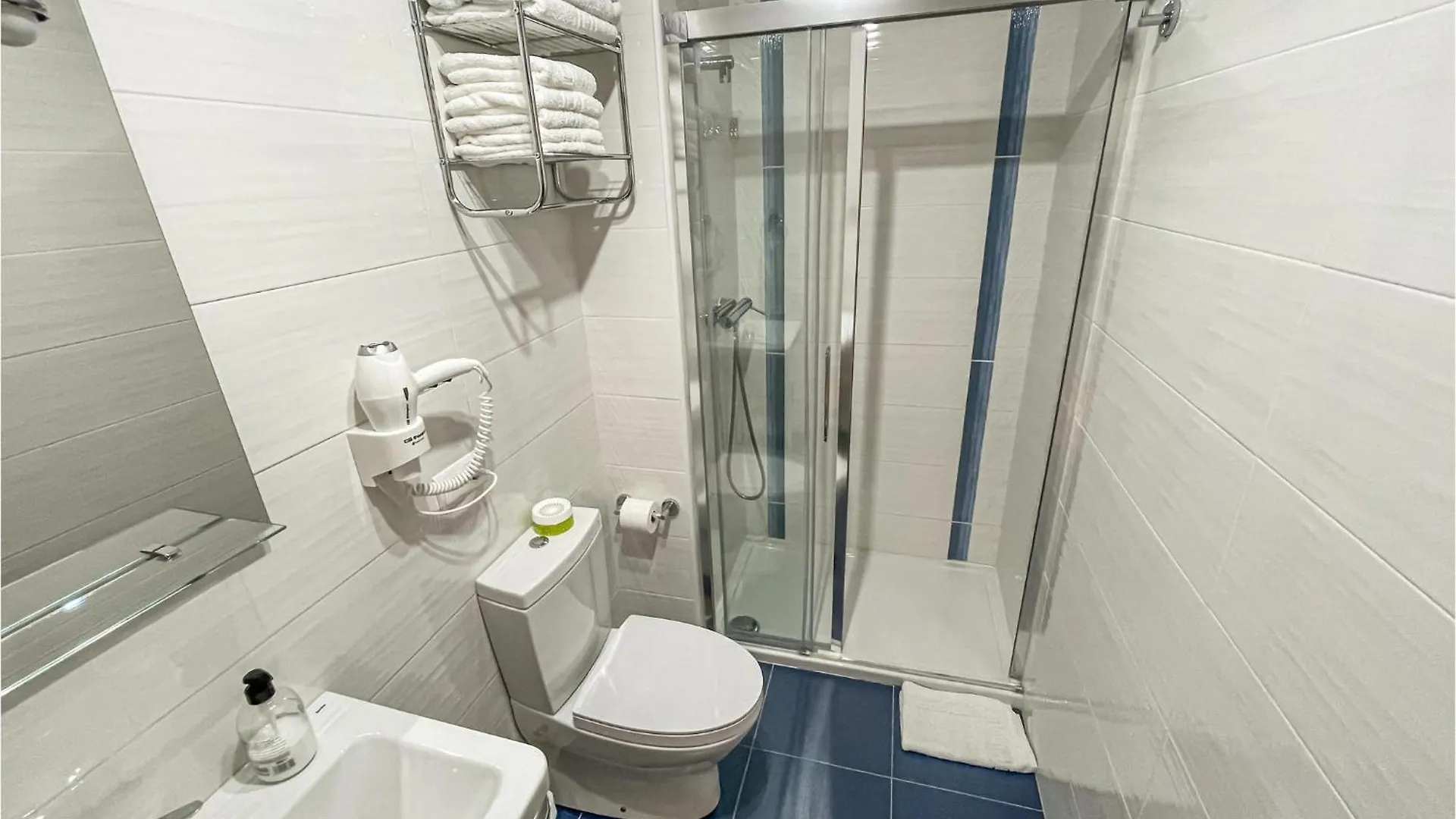 Nice Apartment In Estepona With Wifi 0*,  Spagna